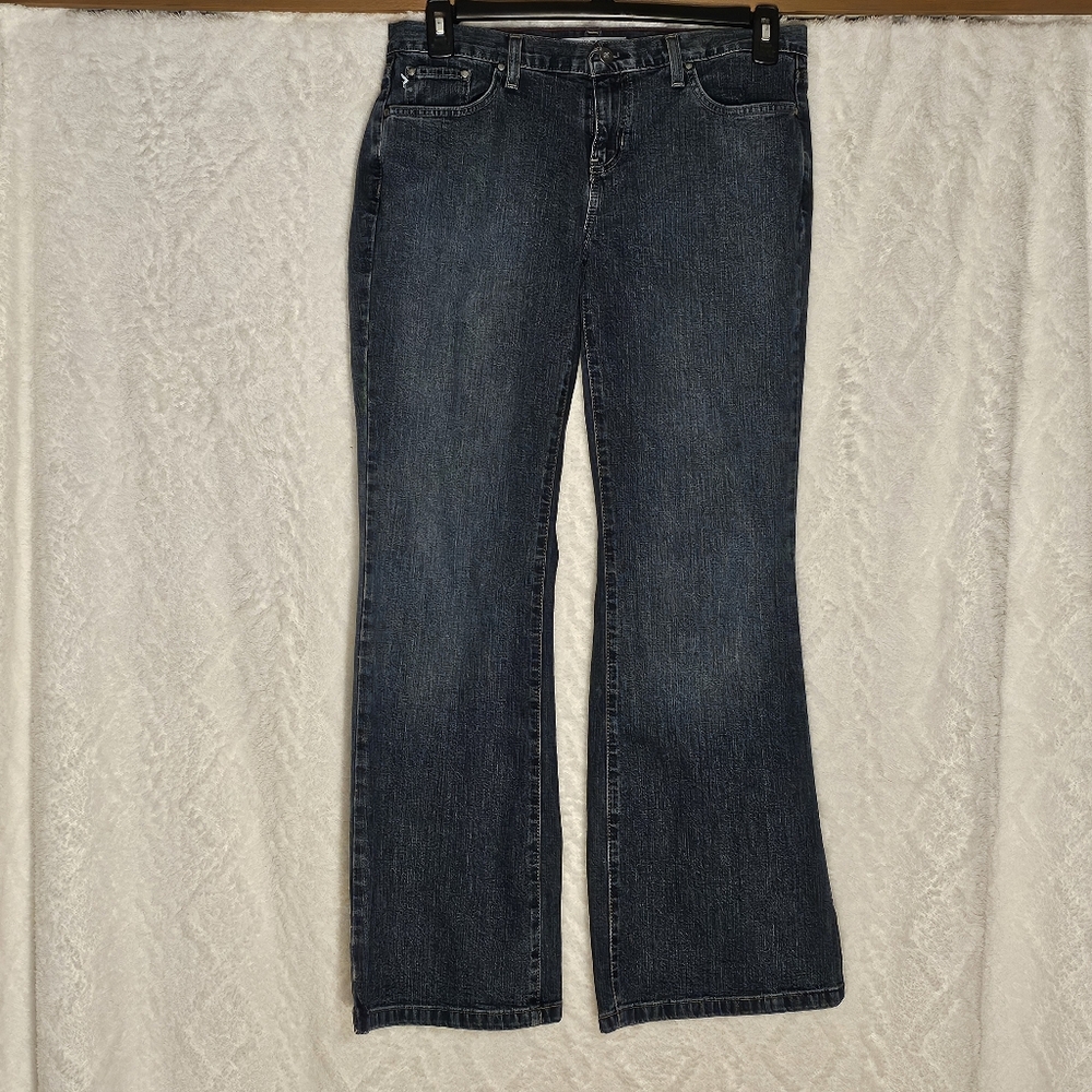 Tommy Hilfiger Jeans * Women's Size 10 * Blue Med Wash * Low Rise Flair